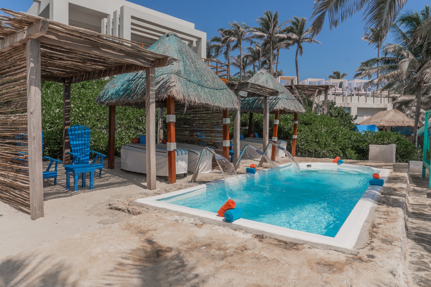 Gallery of Spa: View of one of the Kin Ha Spa pools at the hotel Grand Oasis Cancun.