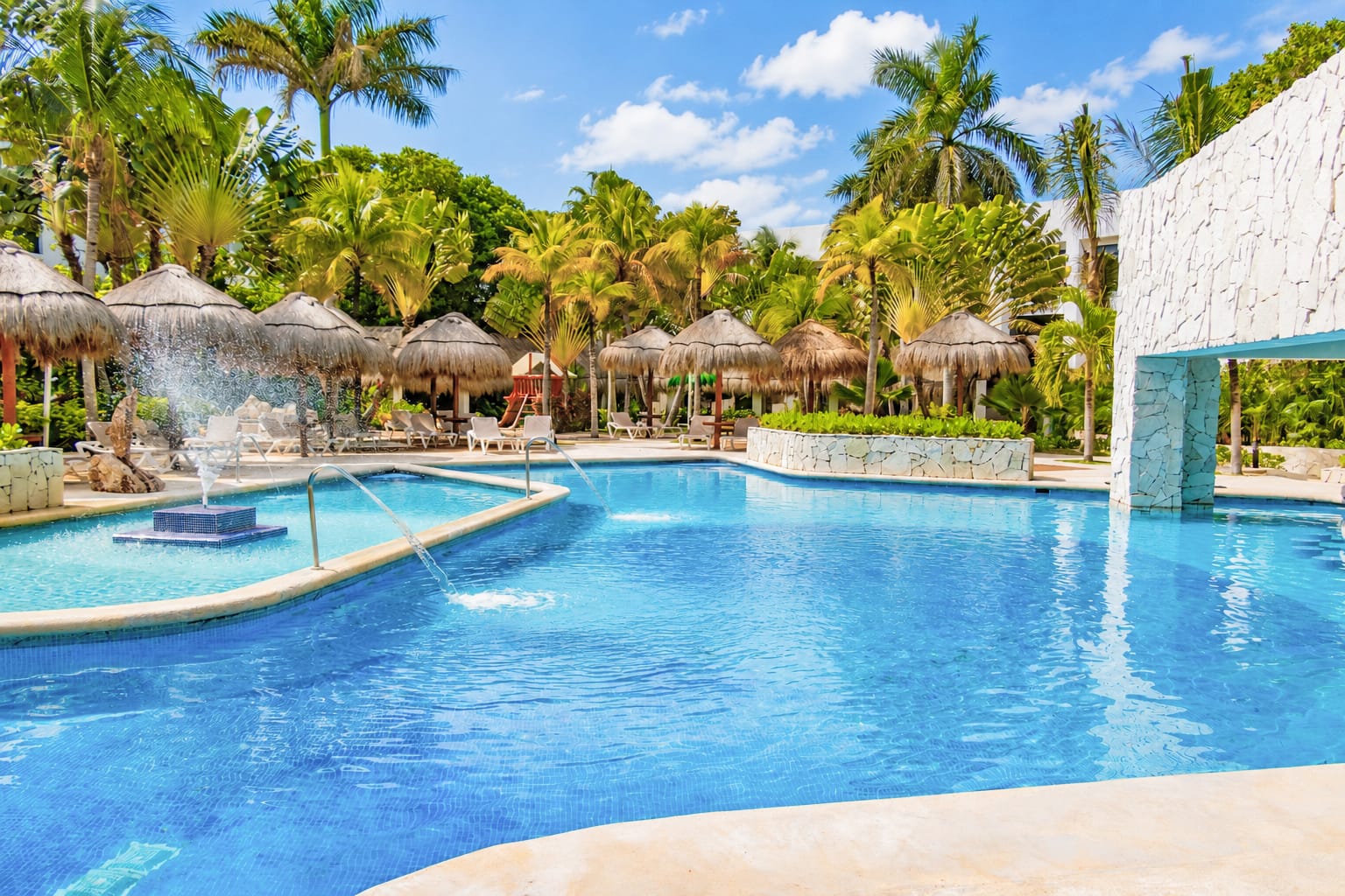 Pool at The Sens Riviera (8)