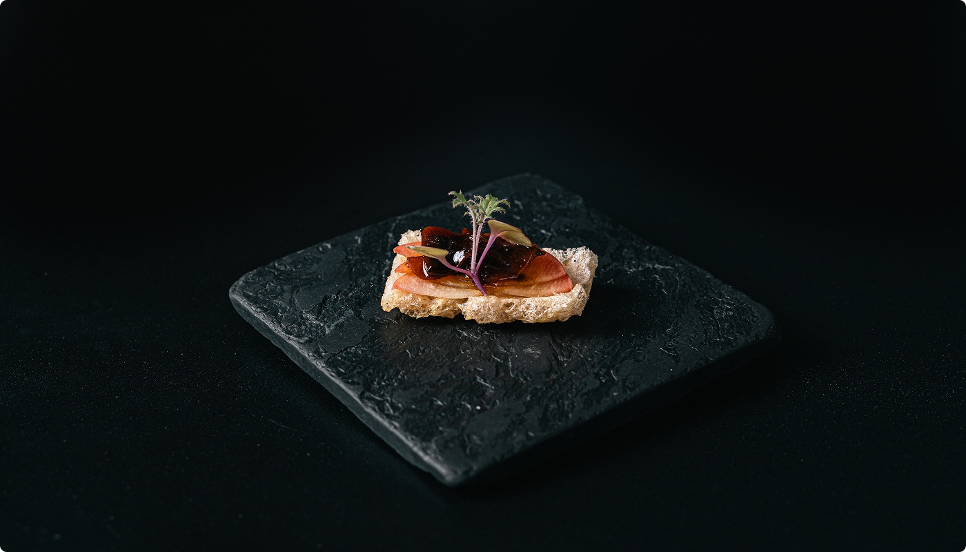 Selva Negra com Frutas da Pasión en el Restaurante Benazuza no Hotel The Pyramid at Grand Oasi