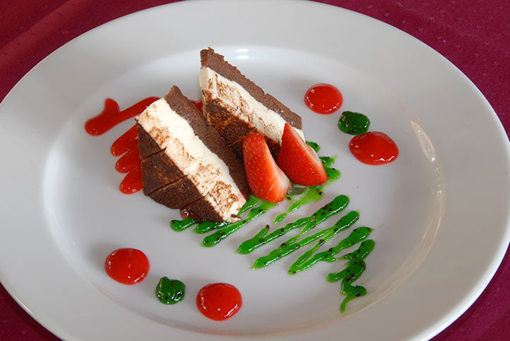 Postre servido en el Restaurante Maki Taco no Hotel The Pyramid at Grand Oasis