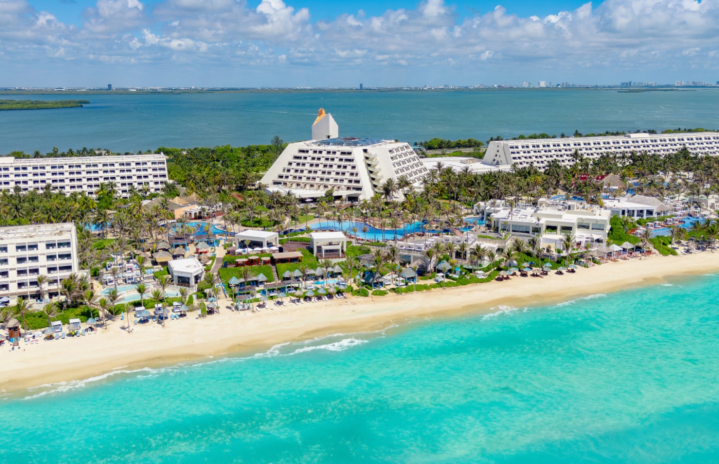 The Grand Oasis Cancun