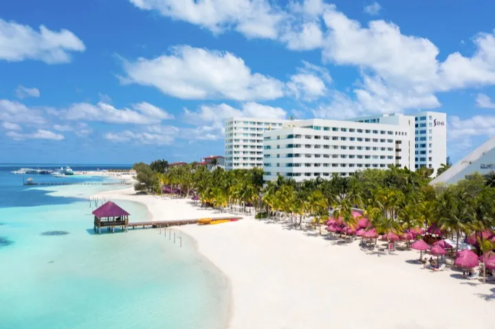 The Sens Cancun