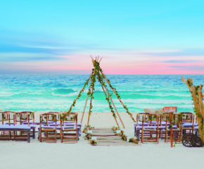 Custom design and décor